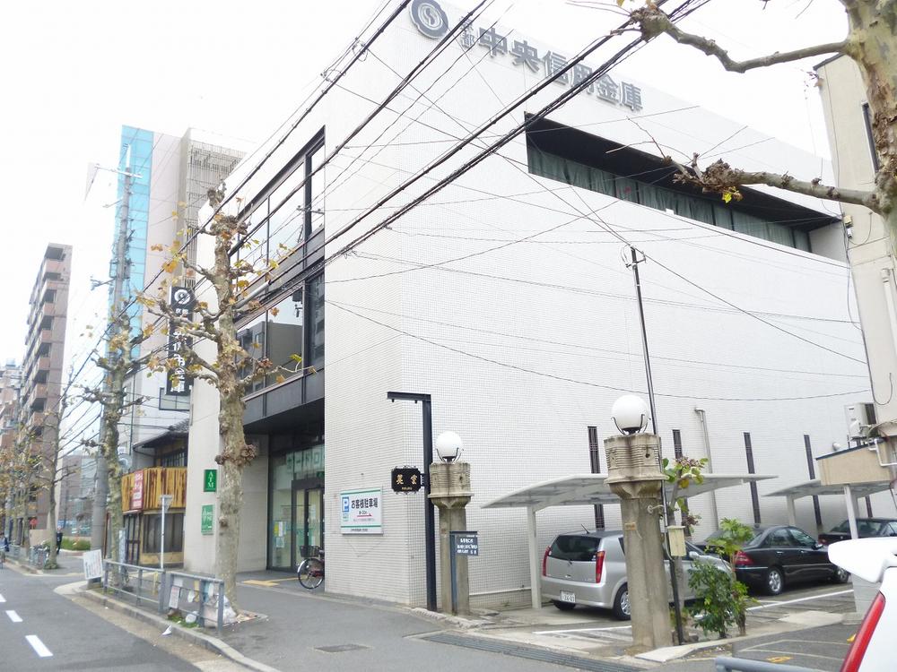 Bank. Up to Kyoto Chuo Shinkin Bank 480m