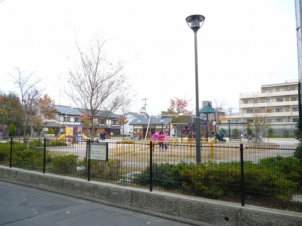 park. 240m until cypress children's park