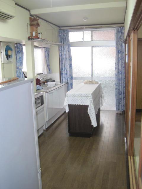 Living. Indoor (12 May 2013) Shooting