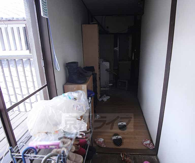 Entrance. Let's will clean up at all