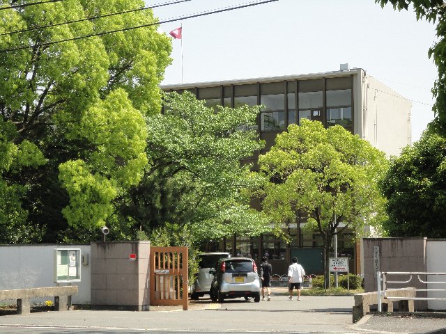high school ・ College. Kyoto Prefectural Katsura High School (High School ・ NCT) to 536m