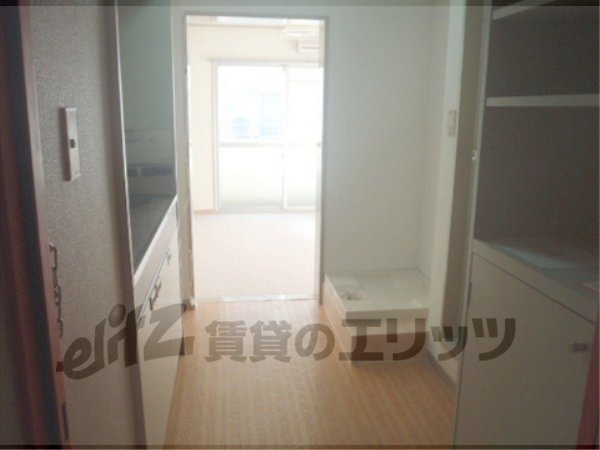 Other room space. Corridor