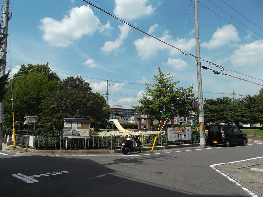 park. Until Higashinoguchi park 210m