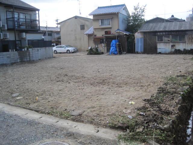 Local land photo. Local (10 May 2013) Shooting