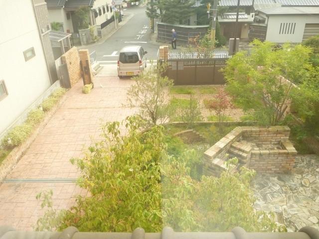 View photos from the dwelling unit. It is a view as seen from the second floor