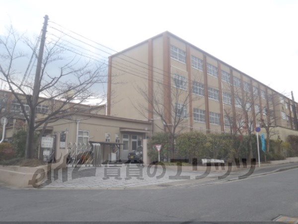 Primary school. Katagihara 300m up to elementary school (elementary school)