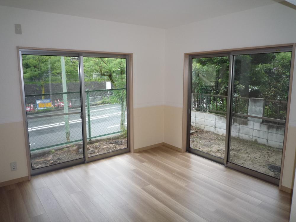 Living. Spacious is living.