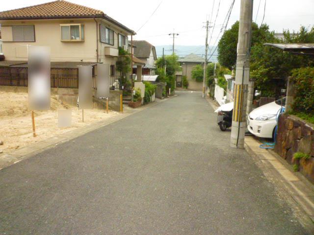 Local photos, including front road. Local (July 2013) Shooting