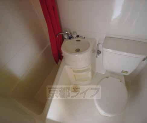 Bath. It is easier than ever with the toilet cleaning