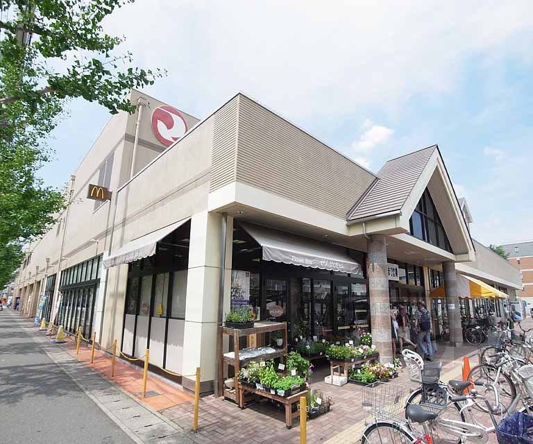 Supermarket. Matsumoto UeKei store up to (super) 450m