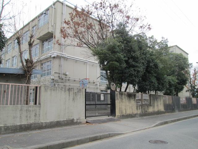 Junior high school. 597m to Kyoto Municipal Katsura River Junior High School