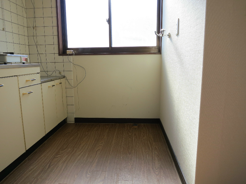 Balcony. Washing machine in the room