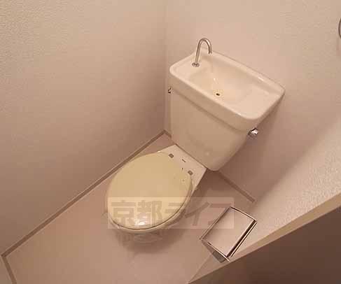 Toilet. If slowly think things ・ ・