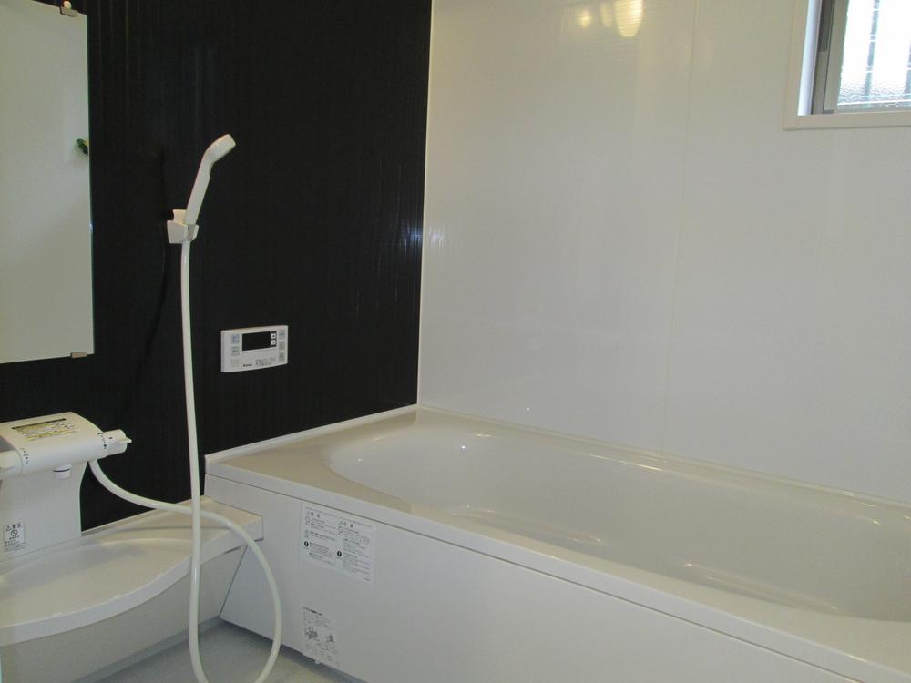 Other. Same specifications System bus Bathroom drying heater with