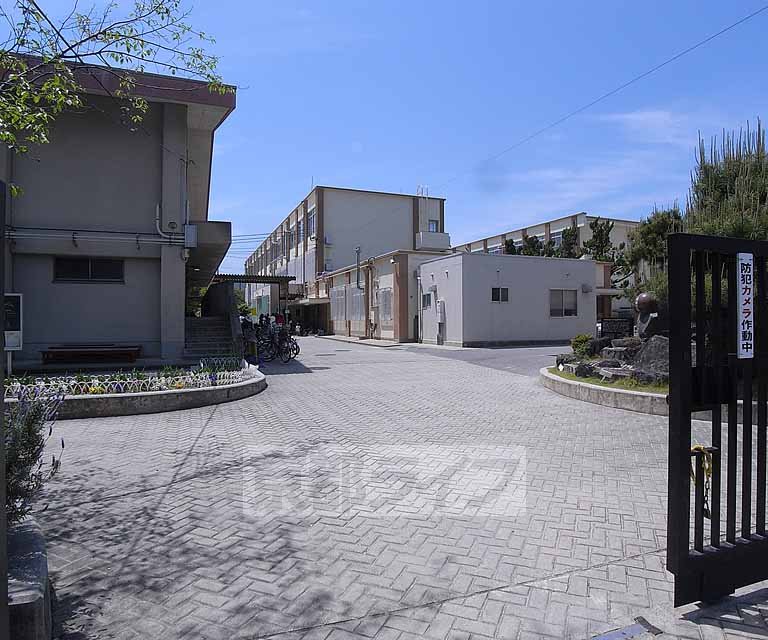 Primary school. Katsura 200m up to elementary school (elementary school)