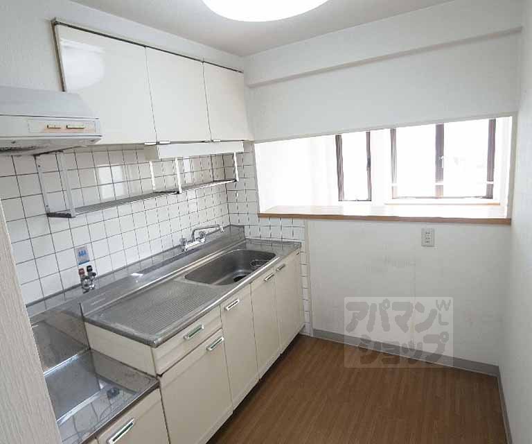 Living and room. ・ Renovated is the front of the room.