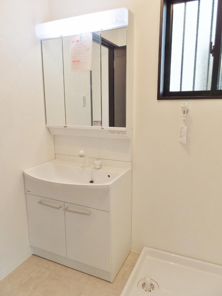 Same specifications photos (Other introspection)