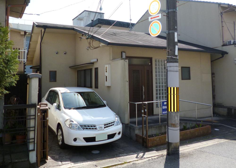 Floor plan. 31,800,000 yen, 2LDK, Land area 111.76 sq m , Building area 51.34 sq m