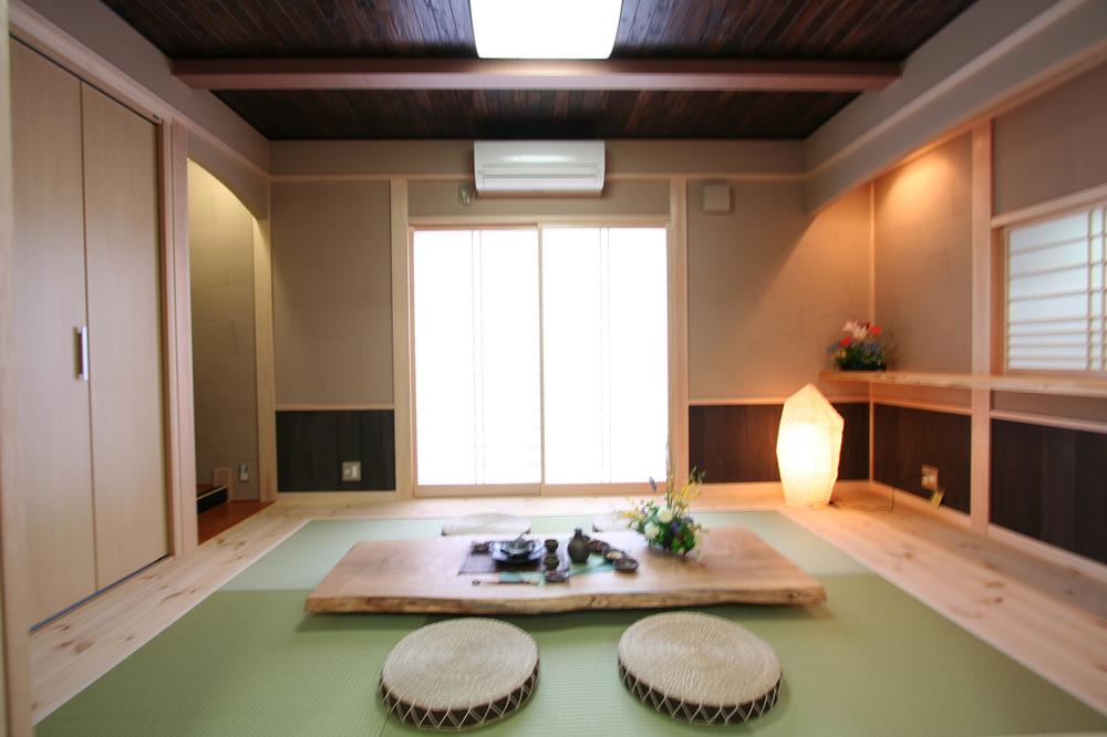 Non-living room. Our construction cases Japanese-style room