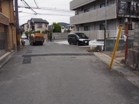 Local photos, including front road. Local (12 May 2013) Shooting