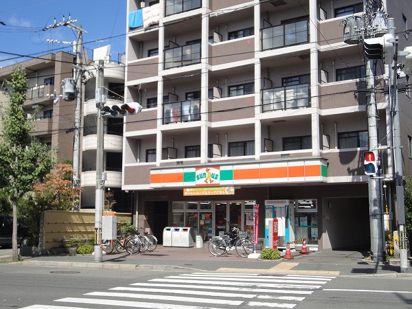 Convenience store. 386m until Sunkus Kyoto Nogakubumae store (convenience store)