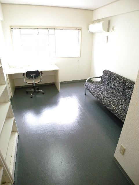 Living and room. ☆ During also popular posted on the home page ☆