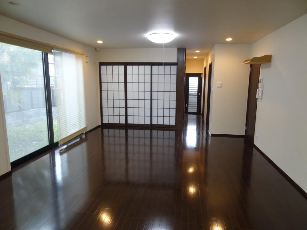 Living. Indoor (11 May 2013) Shooting