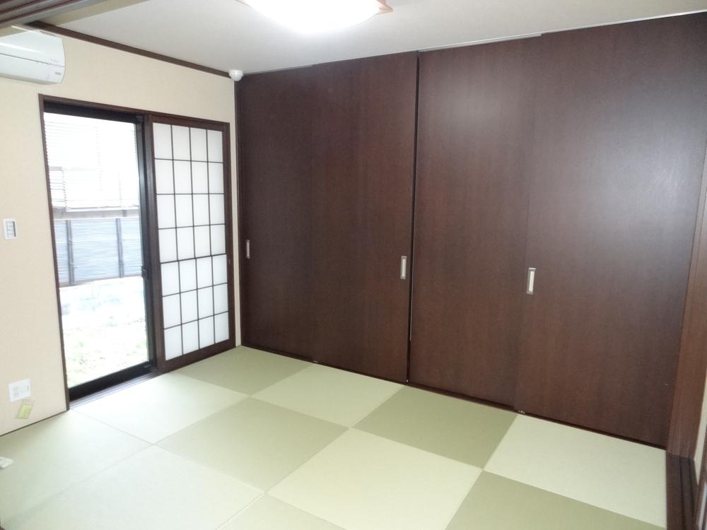 Non-living room. Indoor (11 May 2013) Shooting