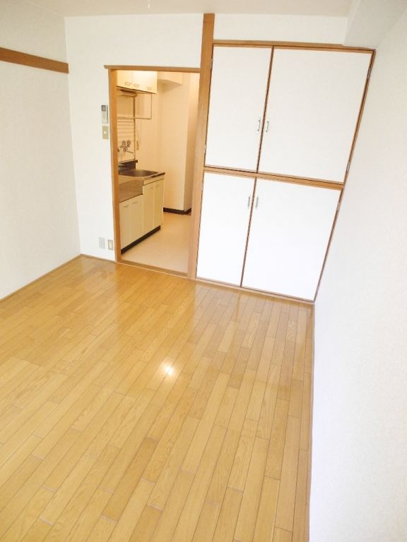 Living and room. ☆ During also popular posted on the home page ☆