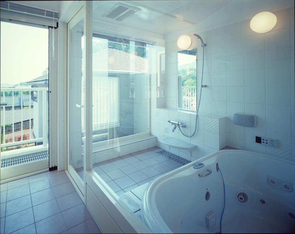 Bathroom. Room (August 2013) Shooting