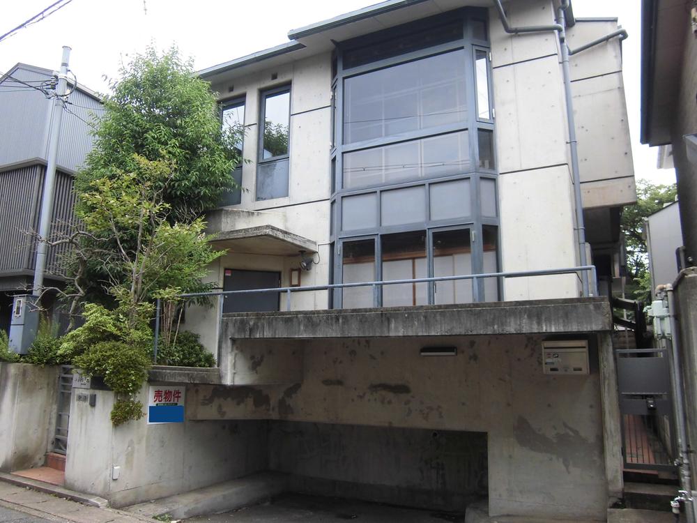 Local appearance photo. Local (June 2013) Shooting