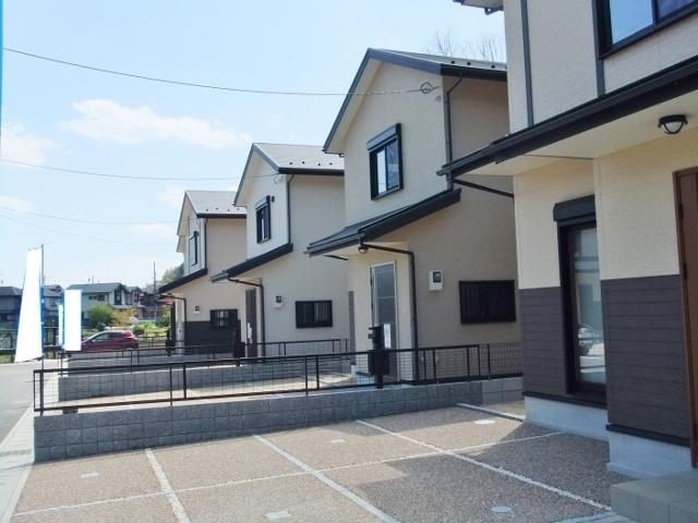 Other local. Row of houses on a street