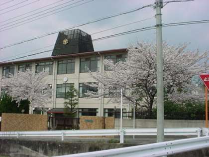 Primary school. 1114m to Kyoto Municipal Iwakurakita elementary school (elementary school)
