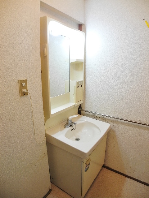 Washroom. ☆ During also popular posted on the home page ☆