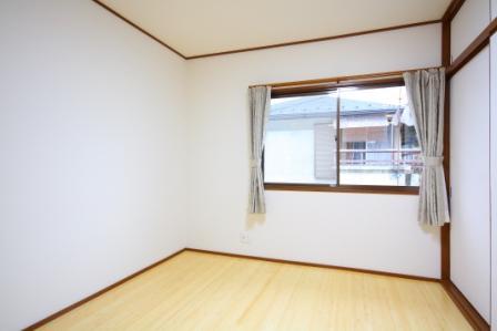 Non-living room. 2 Kaiyoshitsu