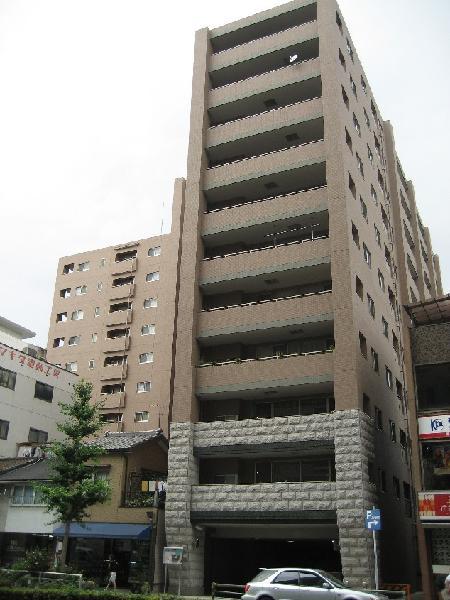 Local appearance photo. Local (12 May 2013) Shooting