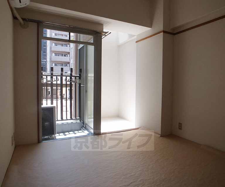 Living and room
