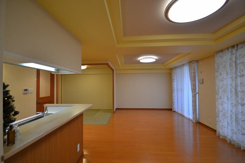 Other local. Dining (12 May 2013) Shooting