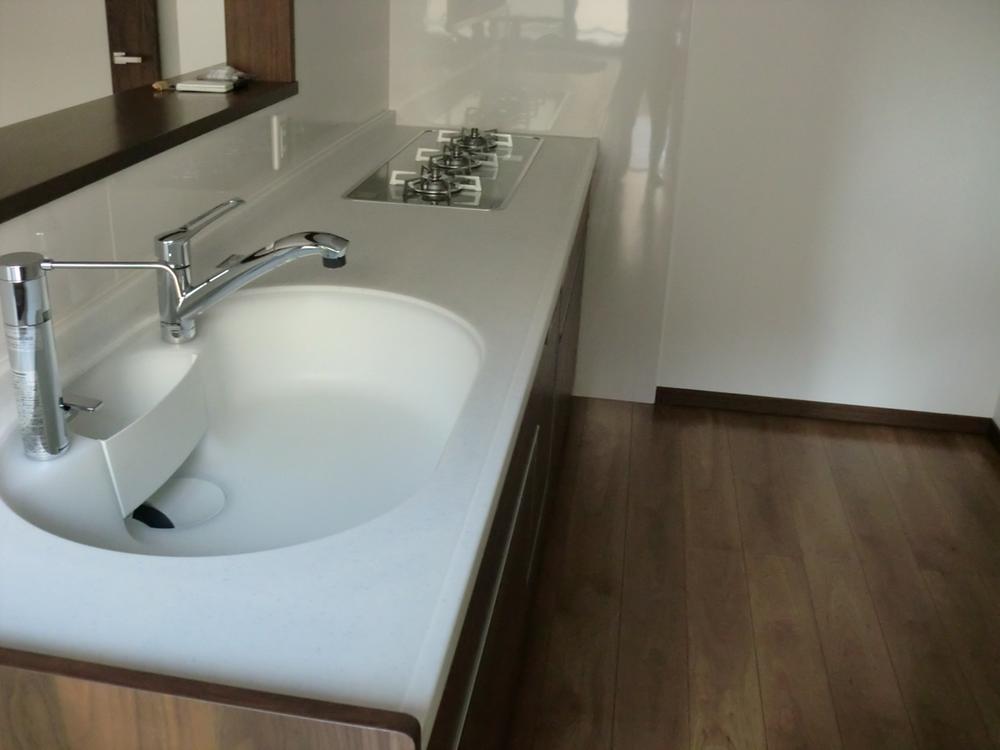 Kitchen. Room (August 2013) Shooting