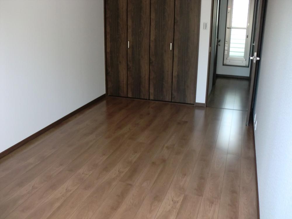 Non-living room. Room (August 2013) Shooting