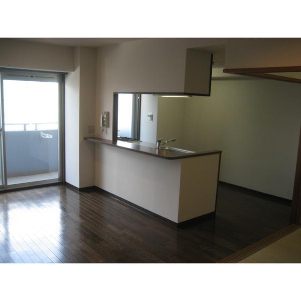 Down Nishinotoin through Shiokoji Shimogyo-ku Kyoto Kyoto Prefecture Minamifudodo cho