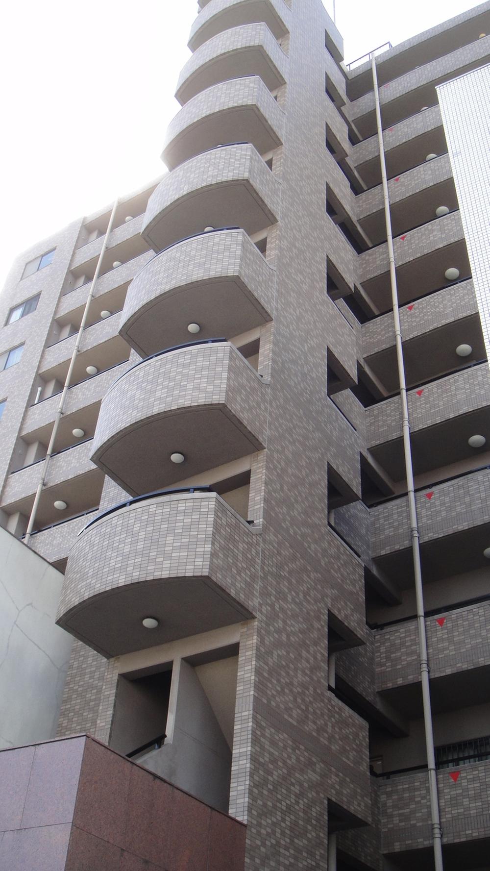 Local appearance photo