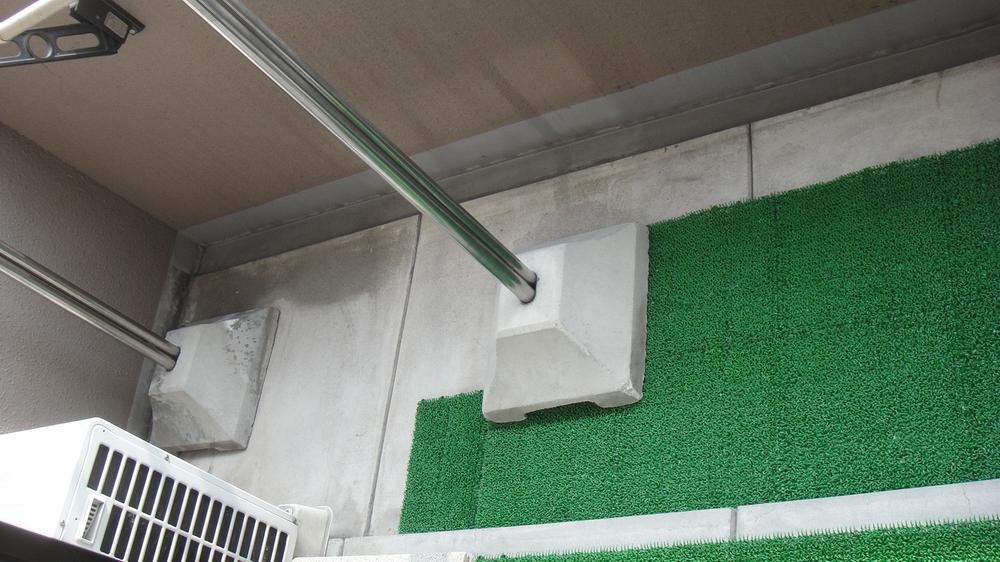 Balcony. Local (11 May 2013) Shooting