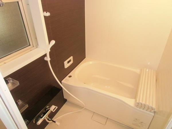 Bathroom. Indoor (2013) Shooting