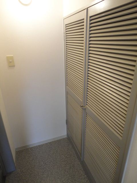 Other room space