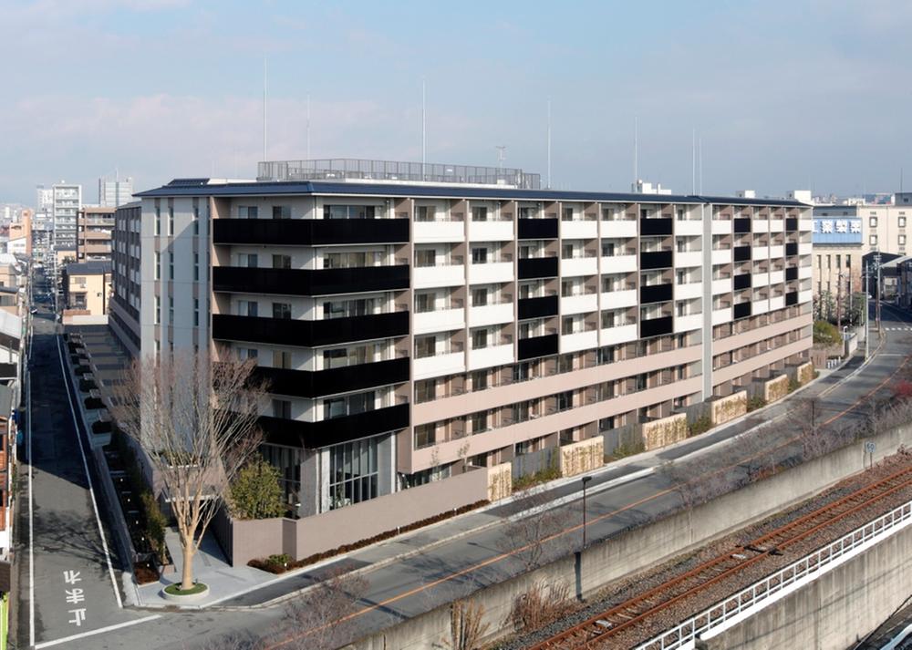 Local appearance photo. Local (12 May 2008) Shooting