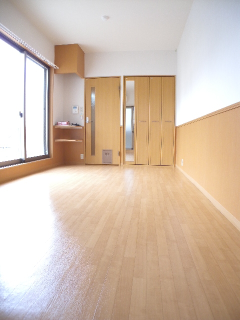 Living and room. how is it! The beauty of!
