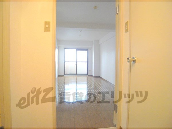 Other room space. Corridor