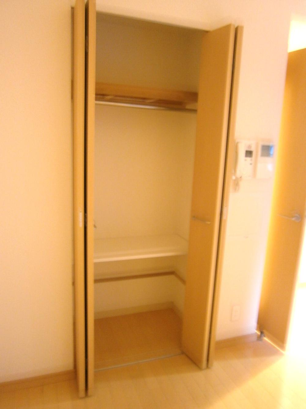 Receipt. Indoor (11 May 2012) shooting