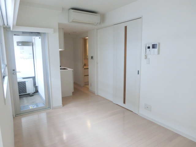 Living and room